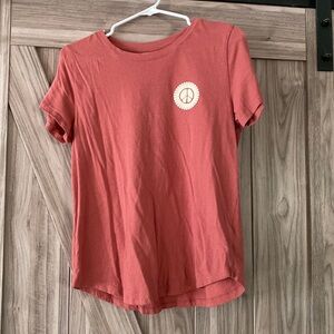 Sz medium old navy peace shirt